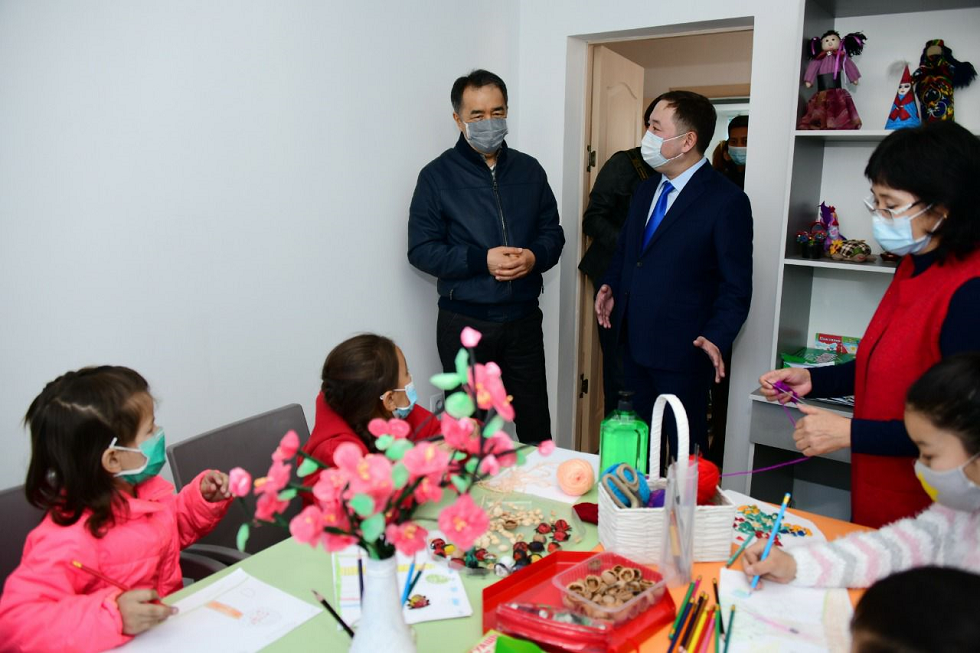 Новый Алматы: Бакытжан Сагинтаев ознакомился с проектами по организации досуга для детей в Наурызбайском районе