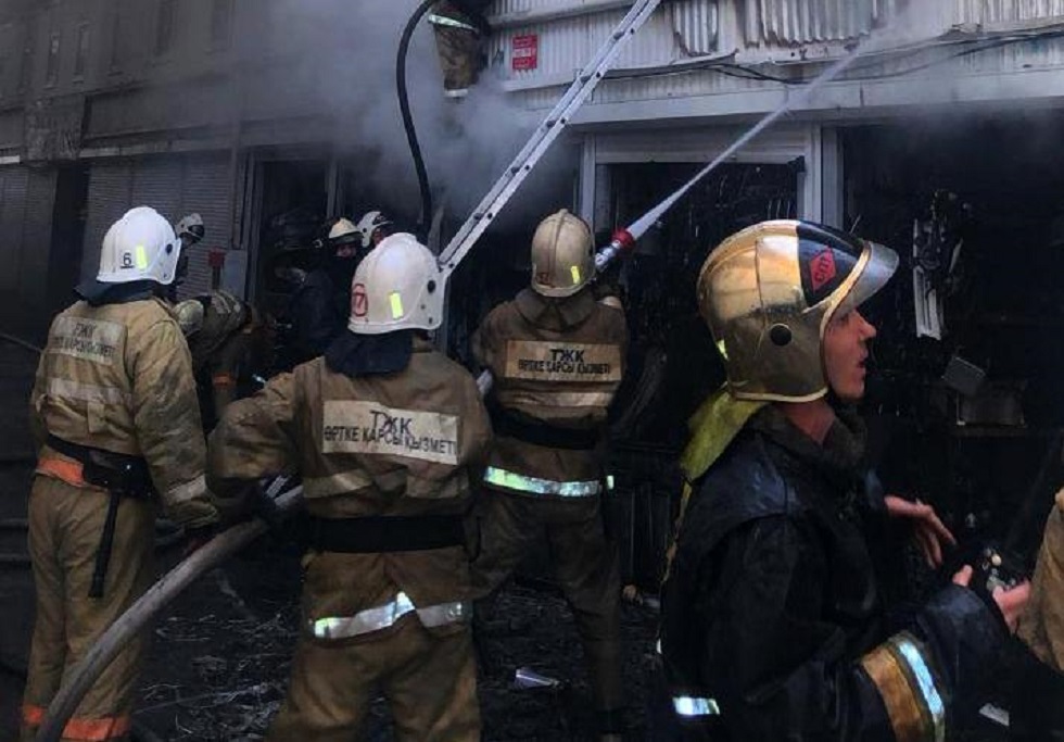 Пожар на рынке автозапчастей в Алматы – жертв и пострадавших нет