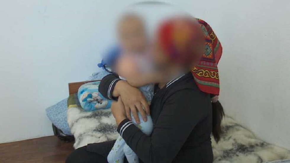 Муж выпивал, избивал: 27-летняя жительница Костаная с ребенком сбежала от супруга 