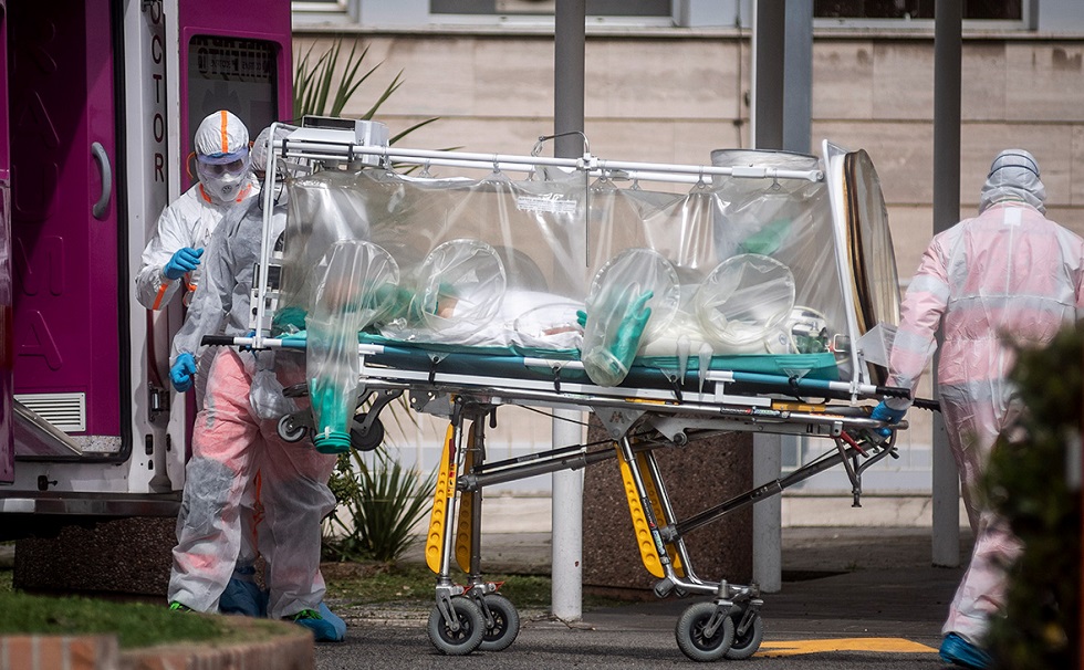 Массовая гибель в Италии: умершие от COVID-19 лежат в туалетах больниц 