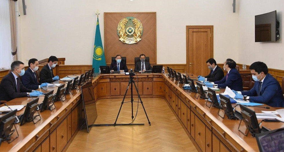 Вице-премьер Ералы Тугжанов ознакомился с текущей ситуацией с COVID-19 в Алматы