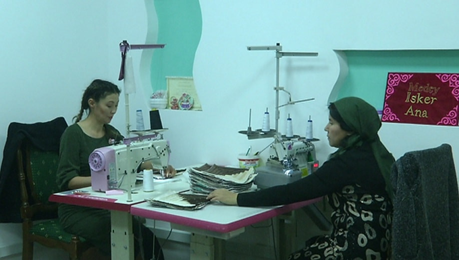 Реальная помощь многодетным матерям: в Алматы состоялся первый выпуск бизнес-инкубатора