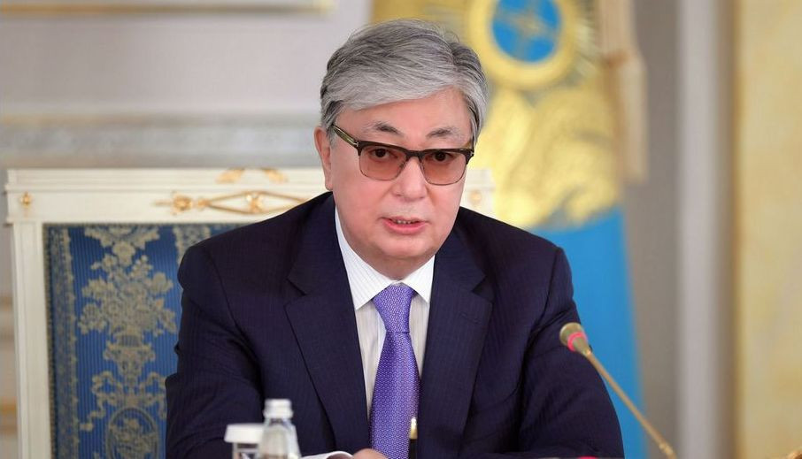 Касым-Жомарт Токаев поздравил верующих казахстанцев с праздником Рождества