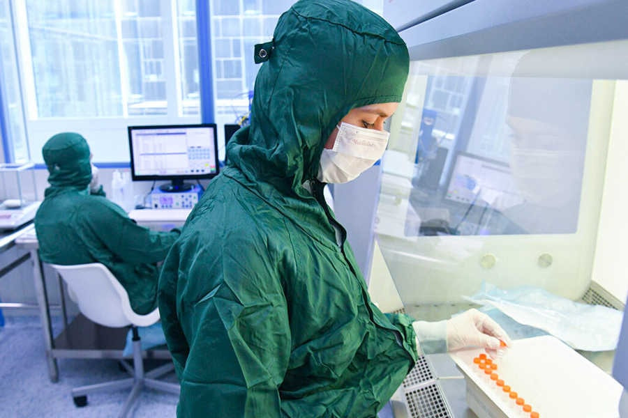 Первый случай "британского" штамма коронавируса выявили в России