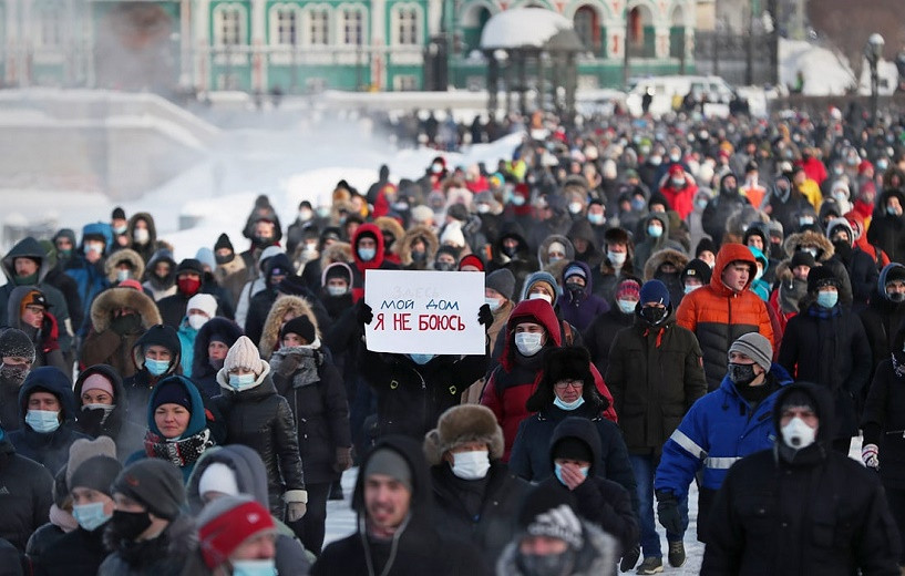 В России проходят несанкционированные митинги в поддержку Навального