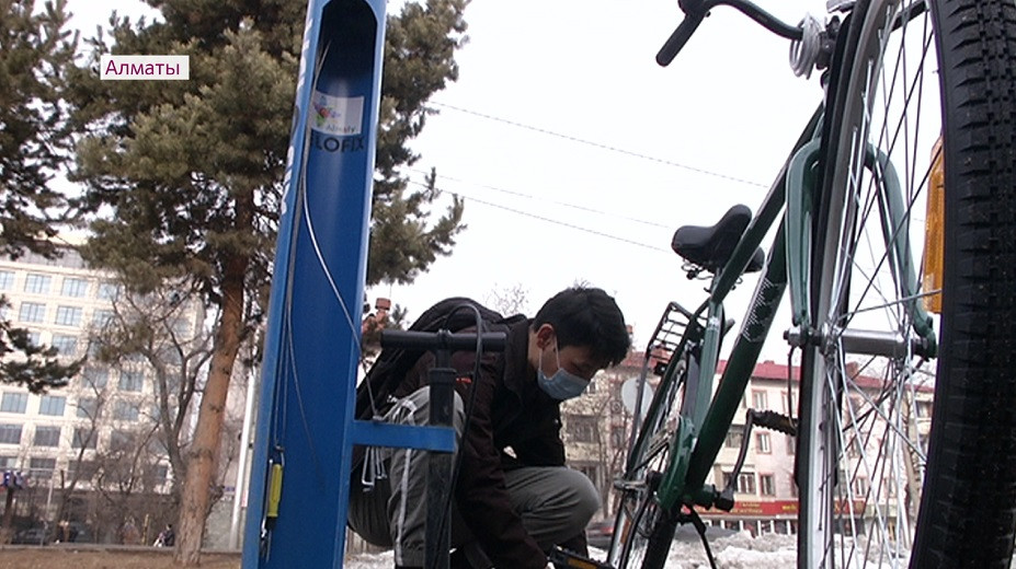 Алматыда велосипедшілер үшін арнайы бекеттер ашылды