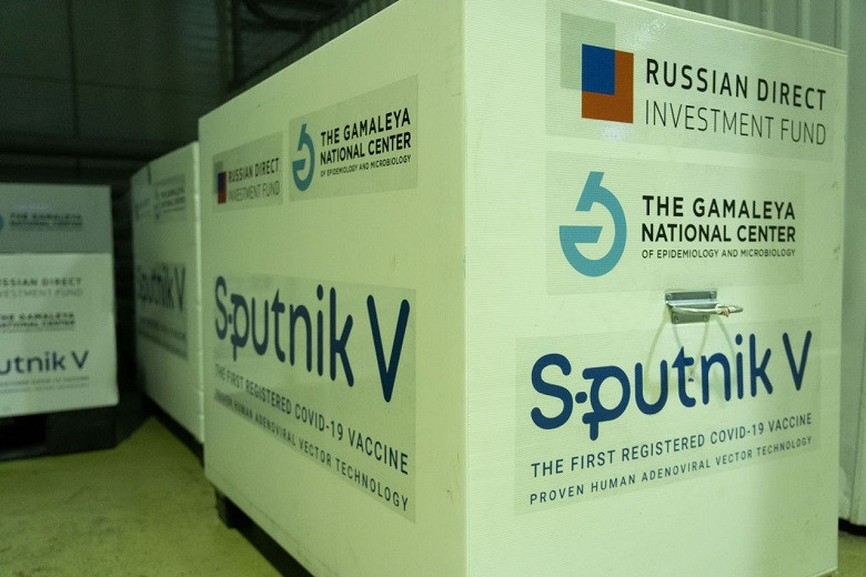 Алматыға «Спутник V» вакцинасының алғашқы 2050 дозасы жеткізілді