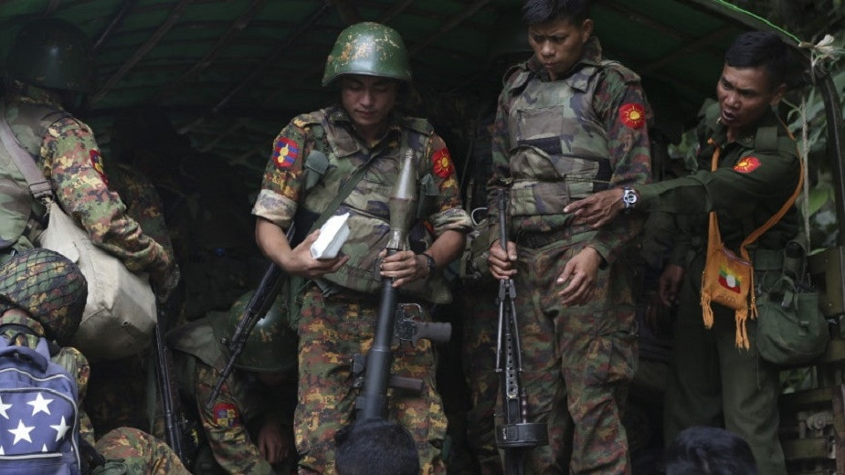 Военный переворот в Мьянме: в стране введен режим ЧП на год