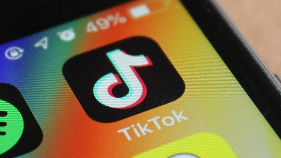 Майора полиции уволили за видео в TikTok