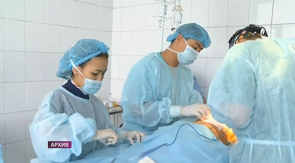 До 500 тысяч тенге повысят зарплату казахстанских врачей в течение двух лет