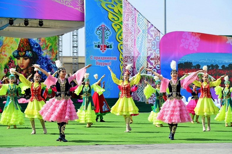 Десять дней праздновать Наурыз предложили в Казахстане