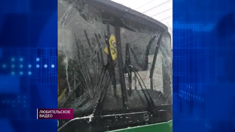 Столкновение двух автобусов: пострадал пассажир 