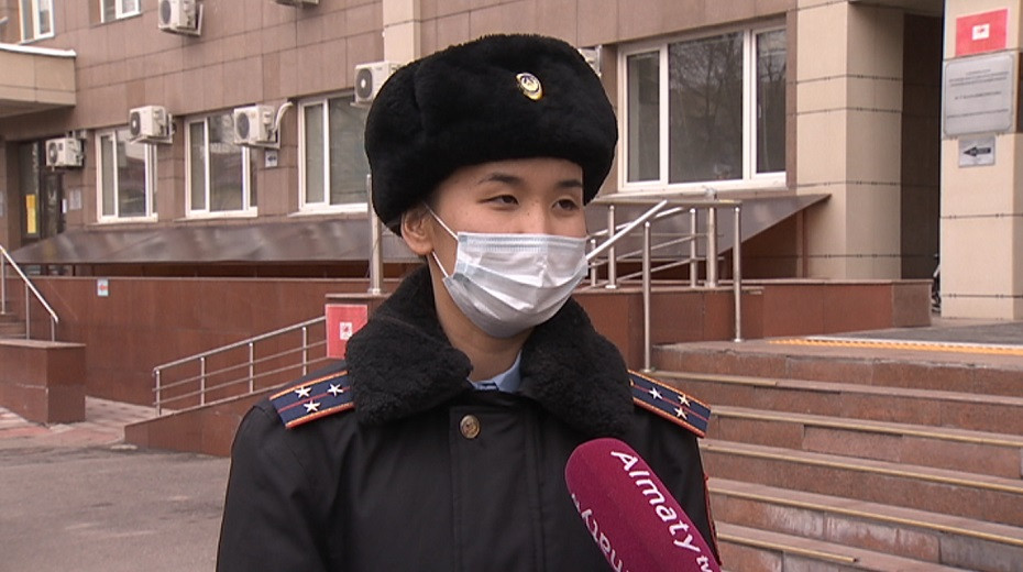 Никаких побочных эффектов нет: полицейские Алматы рассказали, как чувствуют себя после вакцинации