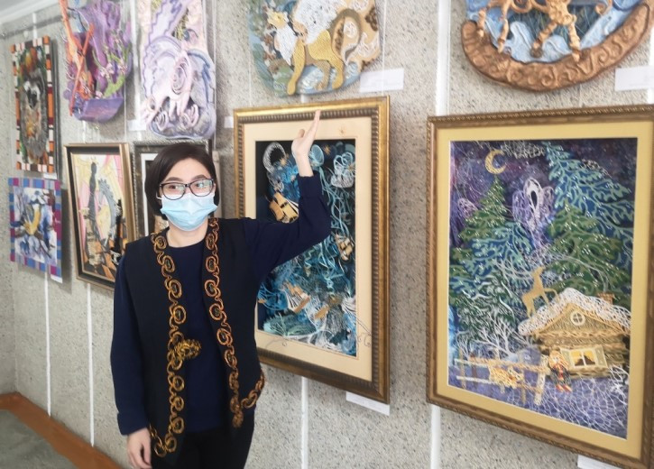 Руками ребенка: в художественной школе Павлодара организовали выставку работ учащихся