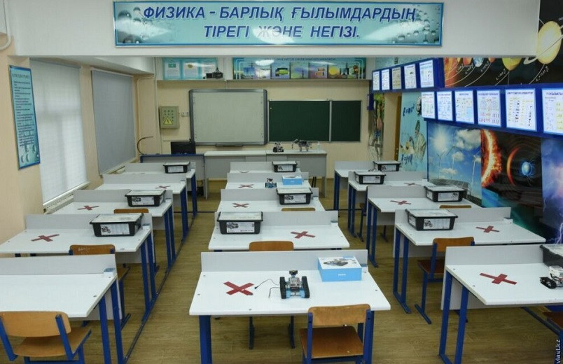 В Казахстане зафиксирован рост заболеваемости COVID-19 среди школьников