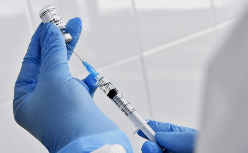 В Мажилисе прокомментировали ход вакцинации в Казахстане