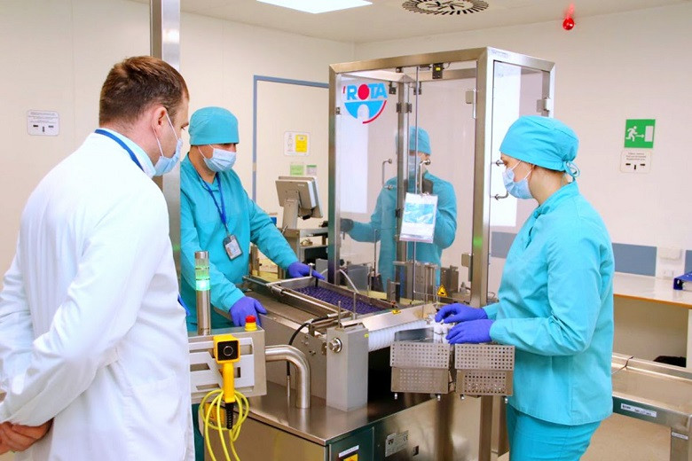 В Карагандинском фармацевтическом комплексе планируют увеличить мощность производства вакцины "Спутник-V"