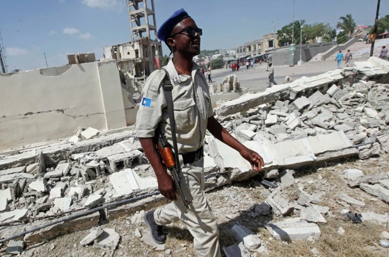 Террорист-смертник подорвал себя в Сомали: по меньшей мере четверо погибших