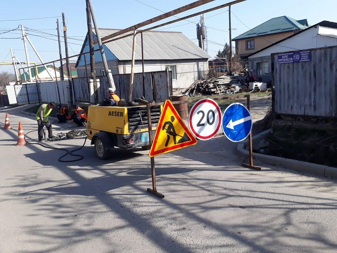 Более 2000 дефектов устранено на дорогах Алматы 