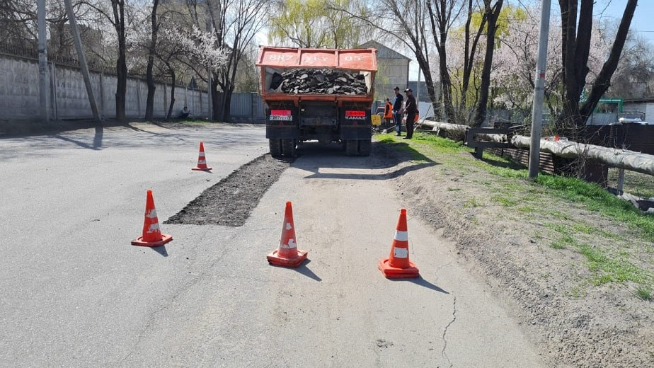 На 33 улицах Алматы планируется ремонт дорог 14 апреля
