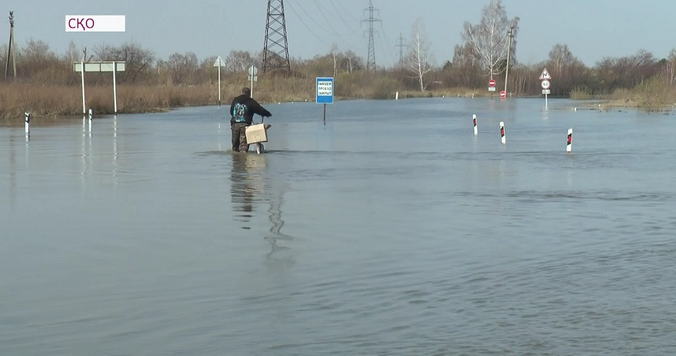 Стихия бушует: почти 80 населенных пунктов могут уйти под воду в СКО