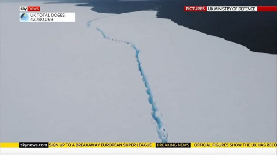 Әлемдегі ең үлкен айсберг еріп кетті