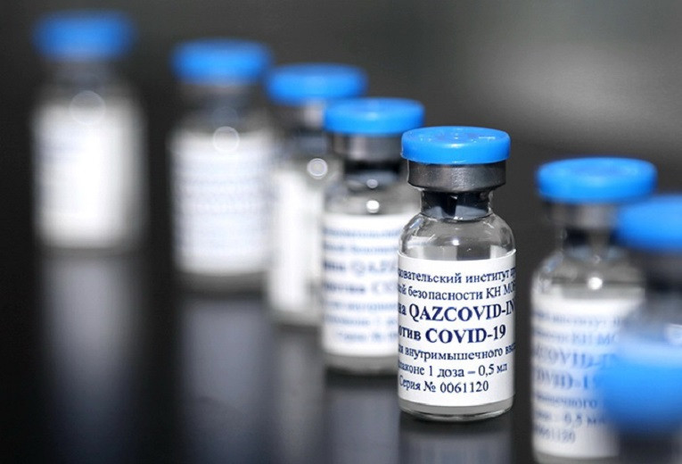 Касым-Жомарт Токаев поблагодарил ученых за разработку казахстанской вакцины от COVID-19