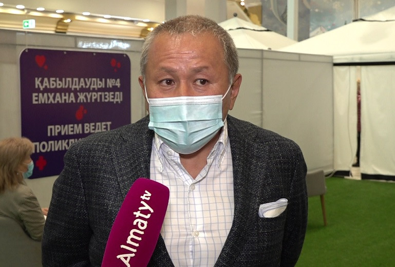 Если все казахстанцы придут на вакцинацию, мы победим пандемию в нашей стране - Нурлан Смагулов