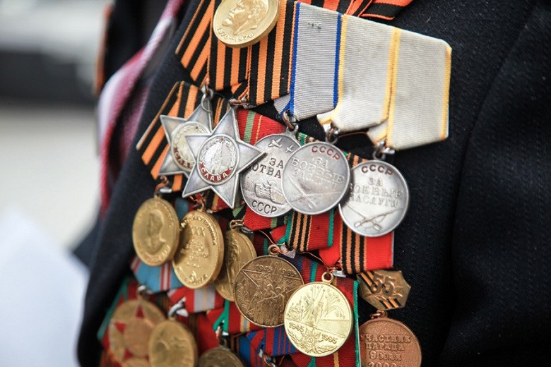 В честь Дня Победы: каждому ветерану выплатят по миллиону тенге в Алматы 