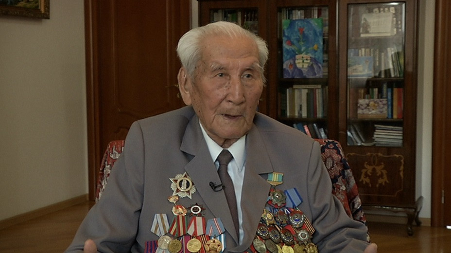 История моего деда: 95-летний Шангерей Жанибеков поделился воспоминаниями о Великой Победе