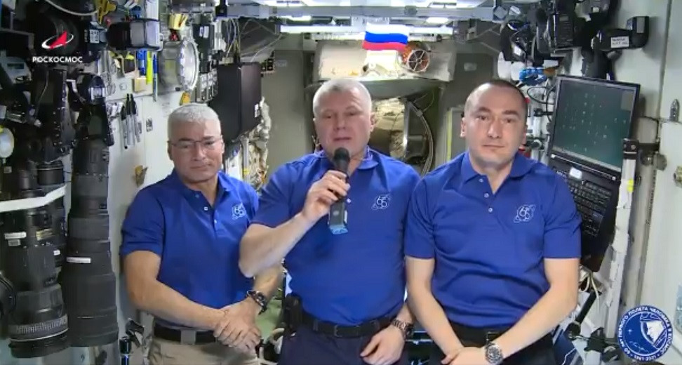 День Победы: члены МКС поздравили жителей Земли из космоса