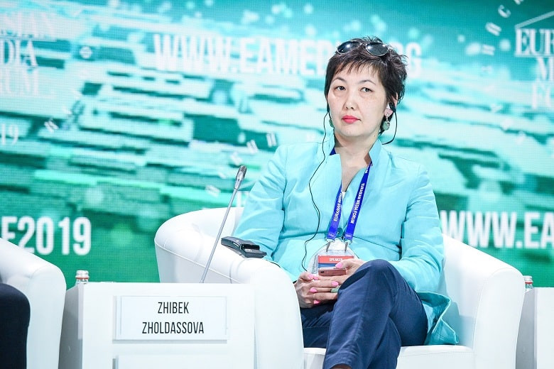 Прямая дорога к инсульту: казахстанский врач рассказала об опасности продуктов каннабиса
