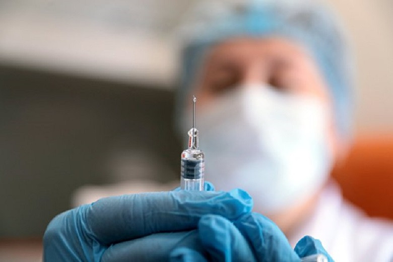 Алматыда бір тәулікте 2 557 адам коронавирус вакцинасын алды