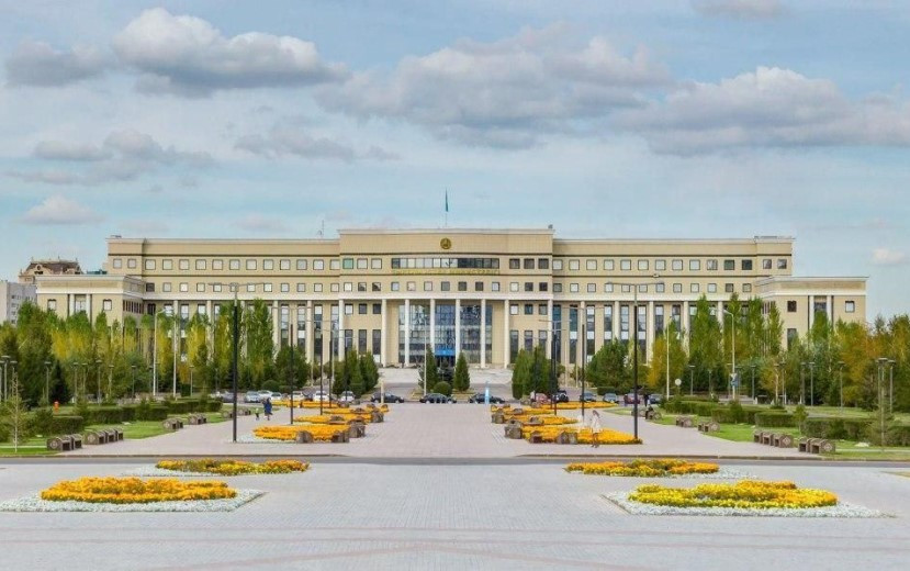 Для казахстанцев за границей доступны новые услуги на eGov.kz 