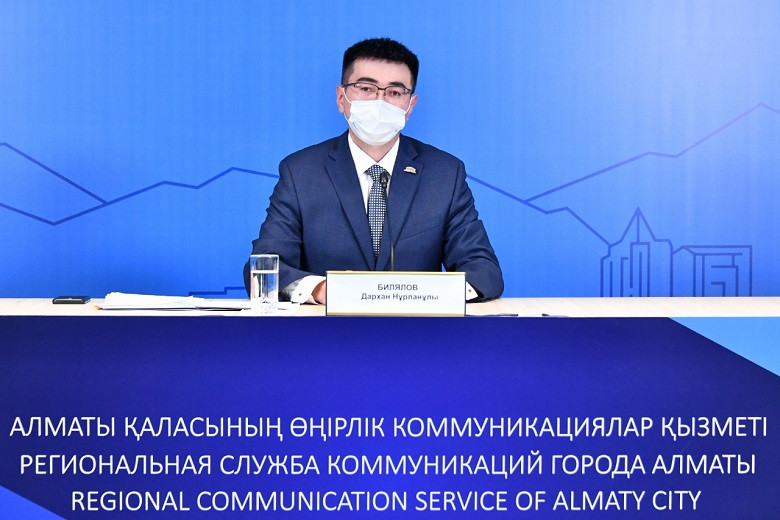 В Алматы 300 преподавателей КазНПУ им. Абая вакцинировались от COVID-19 