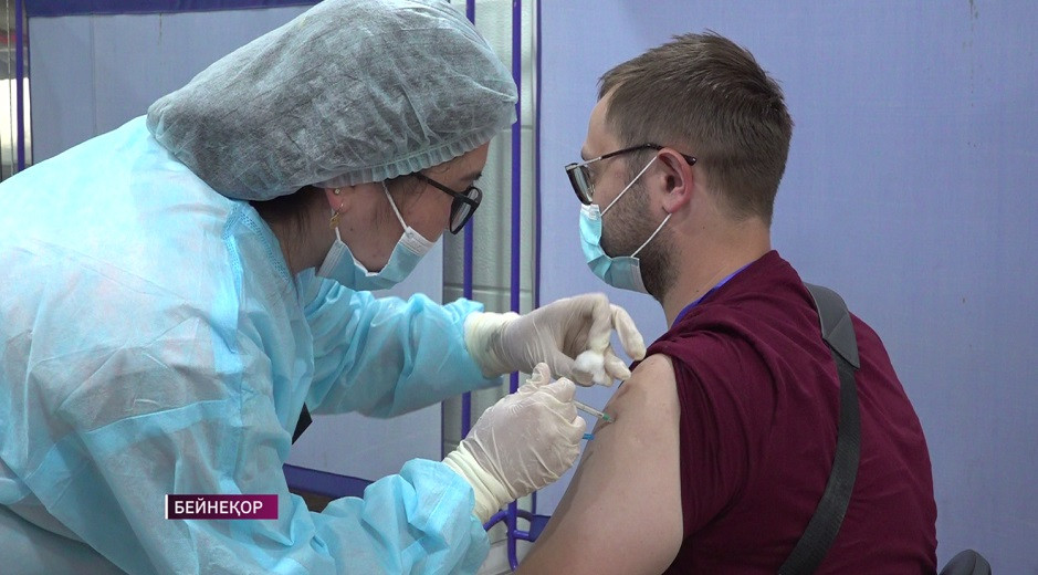 Алматыда өткен тәулікте 5 мың 802 адам вакцина салдырған