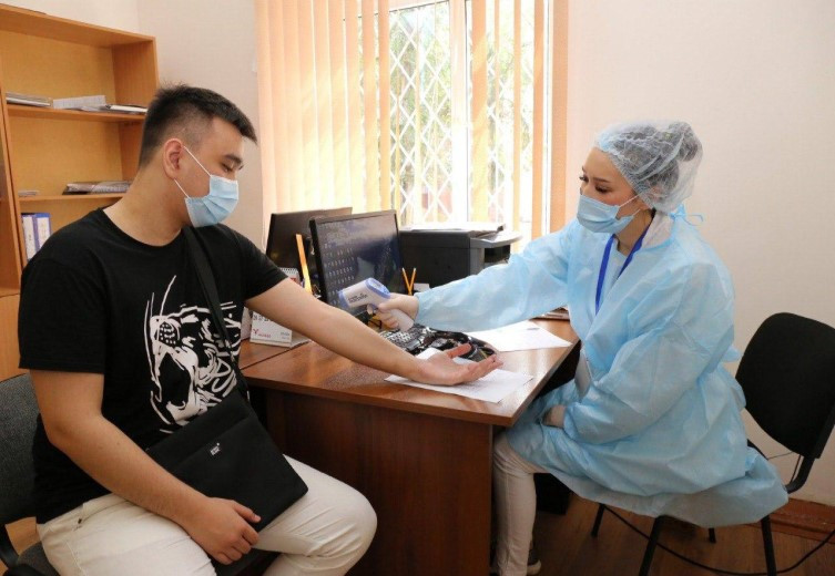 Более 65% сотрудников Satbayev University получили вакцину от КВИ