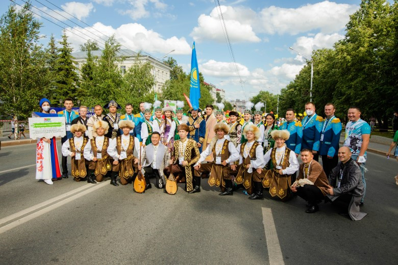 Казахстанская этно-рок группа Ulytau зажгла на главной сцене VI Всемирной фольклориады