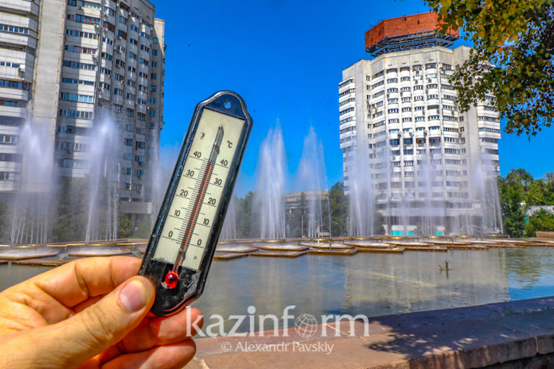 Сильная жара в Алматы: в ДЧС обратились к жителям 