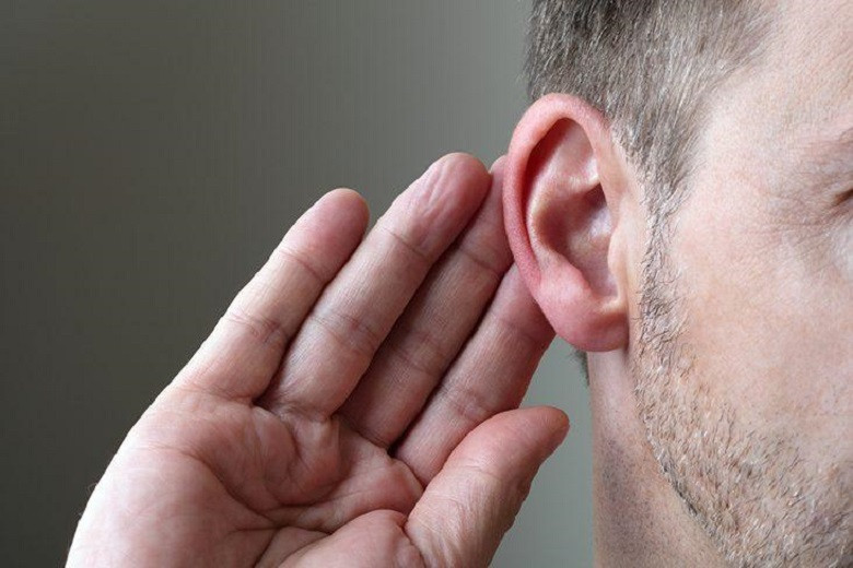 Последствия COVID-19: переболевшим грозит потеря слуха 