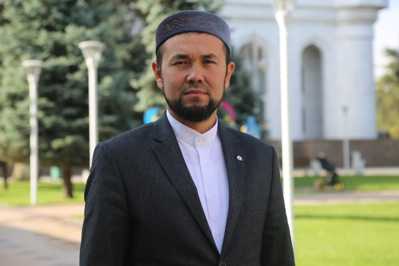 Наиб имам Центральной мечети Алматы призвал активнее вакцинироваться против COVID-19
