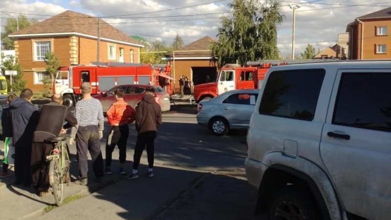 Мощный взрыв произошел в подвале дома в Костанае: двое мужчин попали в реанимацию  