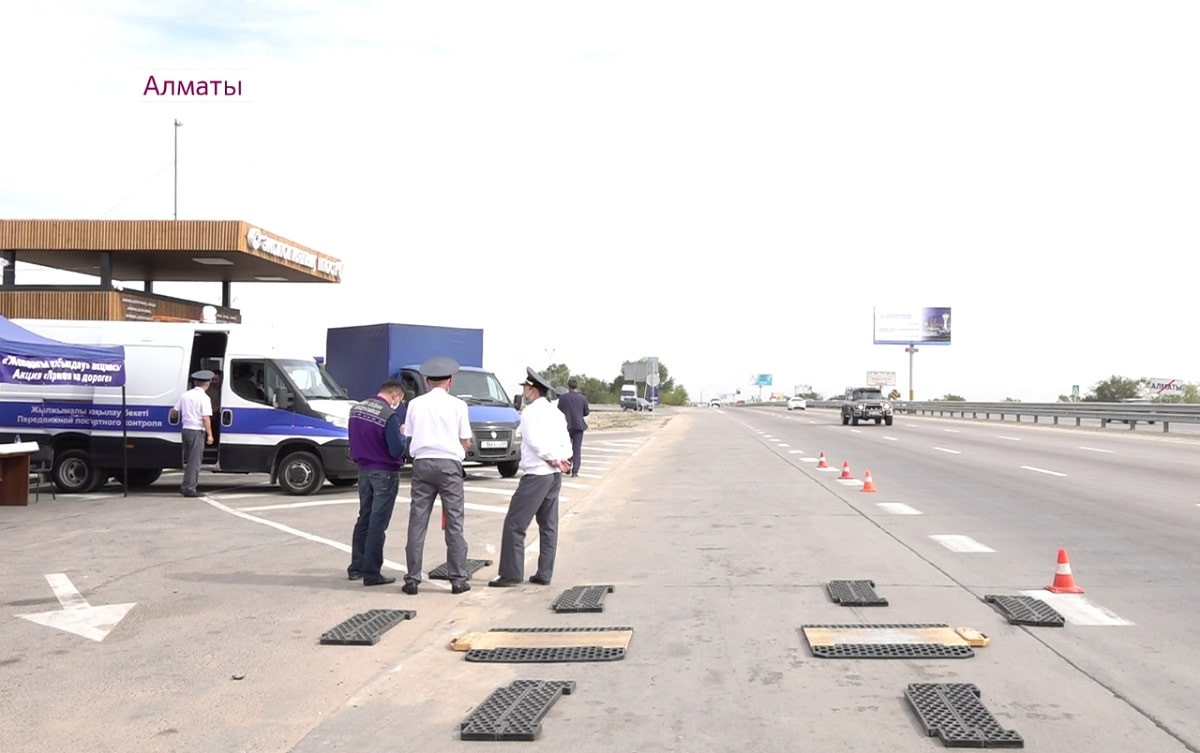 С начала года автолюбители нарушили ПДД на 72 млн тенге при въезде в Алматы