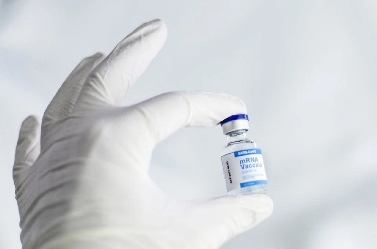 Казахстан заключил окончательный контракт на поставку вакцины Pfizer 