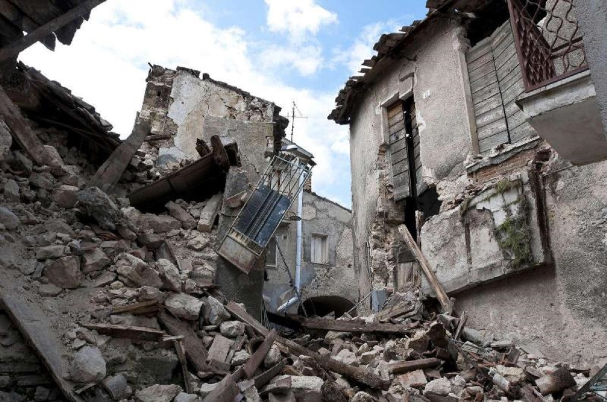 Землетрясение в Пакистане: есть погибшие и раненые