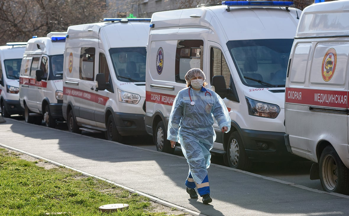 Более 31 000 зараженных в сутки: в России рекорд с начала  пандемии по числу заболевших COVID-19