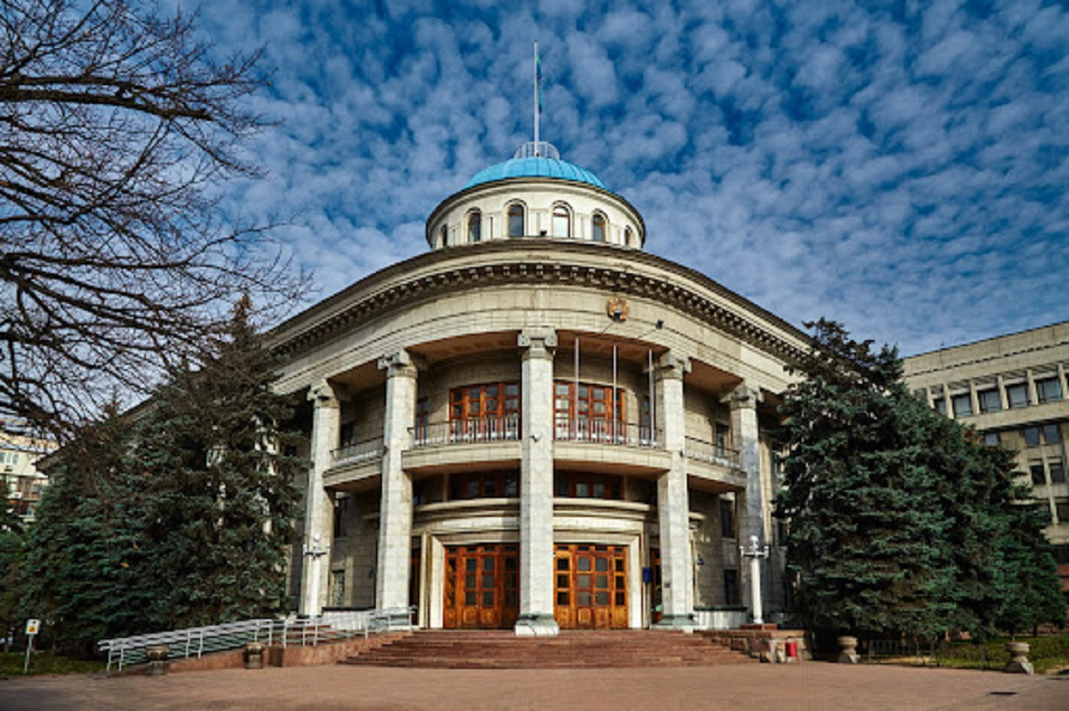 Строительство мемориального комплекса "Райымбек Батыр": когда и где состоятся общественные слушания 