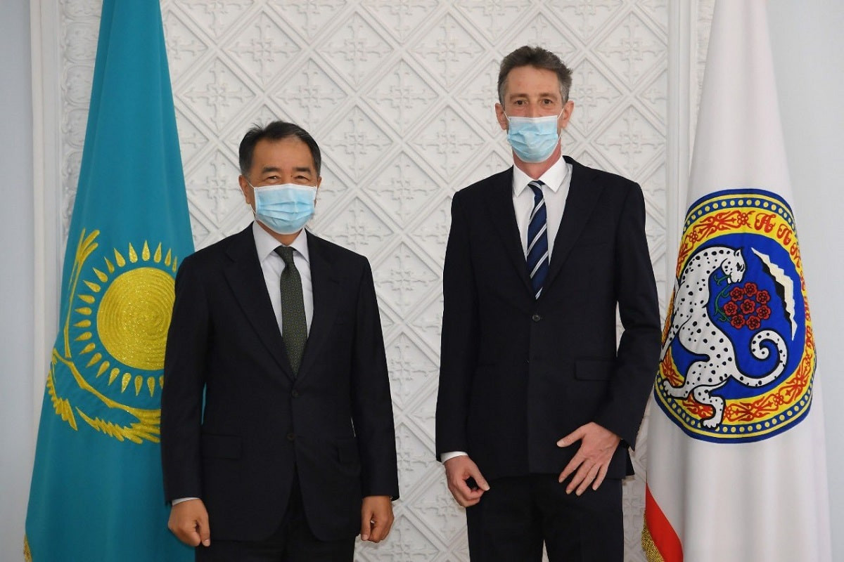 Бакытжан Сагинтаев встретился с Чрезвычайным и Полномочным послом Франции в Казахстане