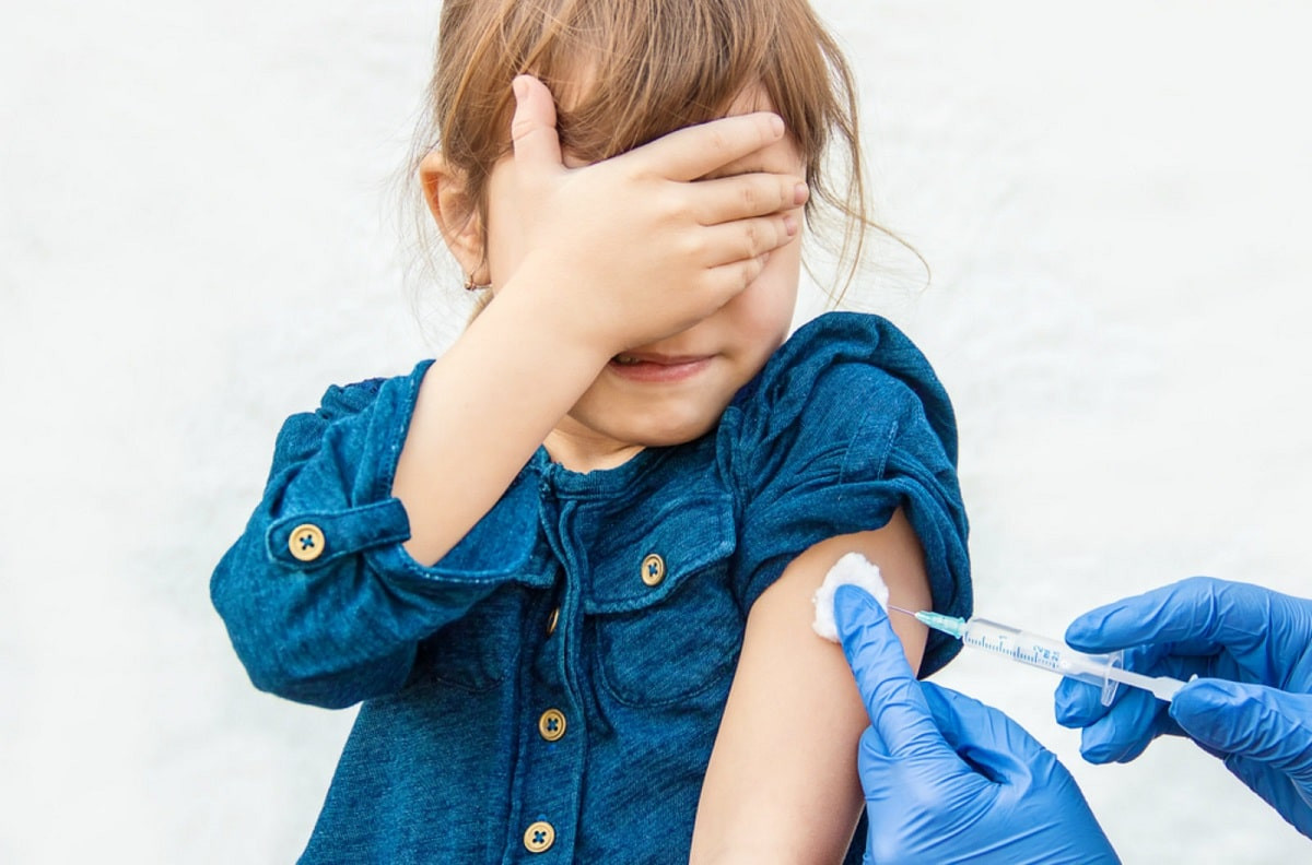 Начиная с пяти лет: в США одобрили вакцинацию детей от COVID-19