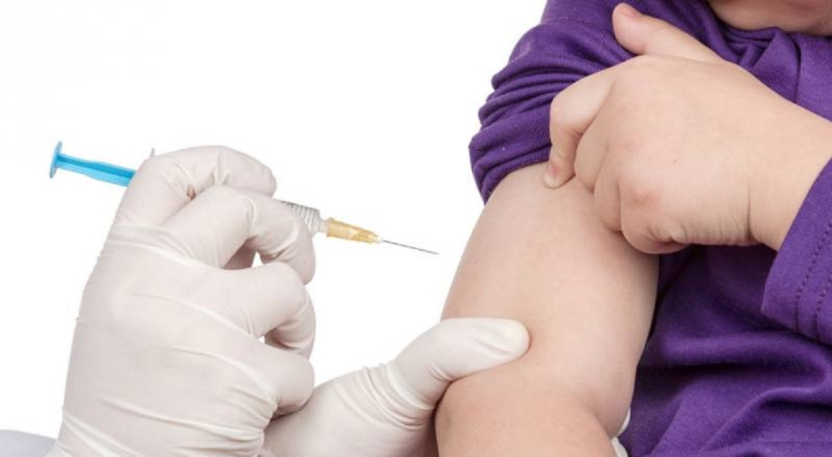 Қазақстанда 3,5 мыңға жуық бала вакцина алды